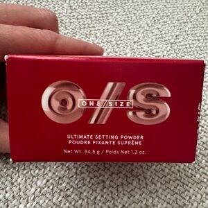 ONE/SIZE Ultimate Blurring Setting Powder - Sweet Honey (NEW/UNOPENED/SEALED)